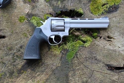 Bold Grip Classic Multiframe Revolver Grip, Compatible with Taurus Large Frame Models, Black