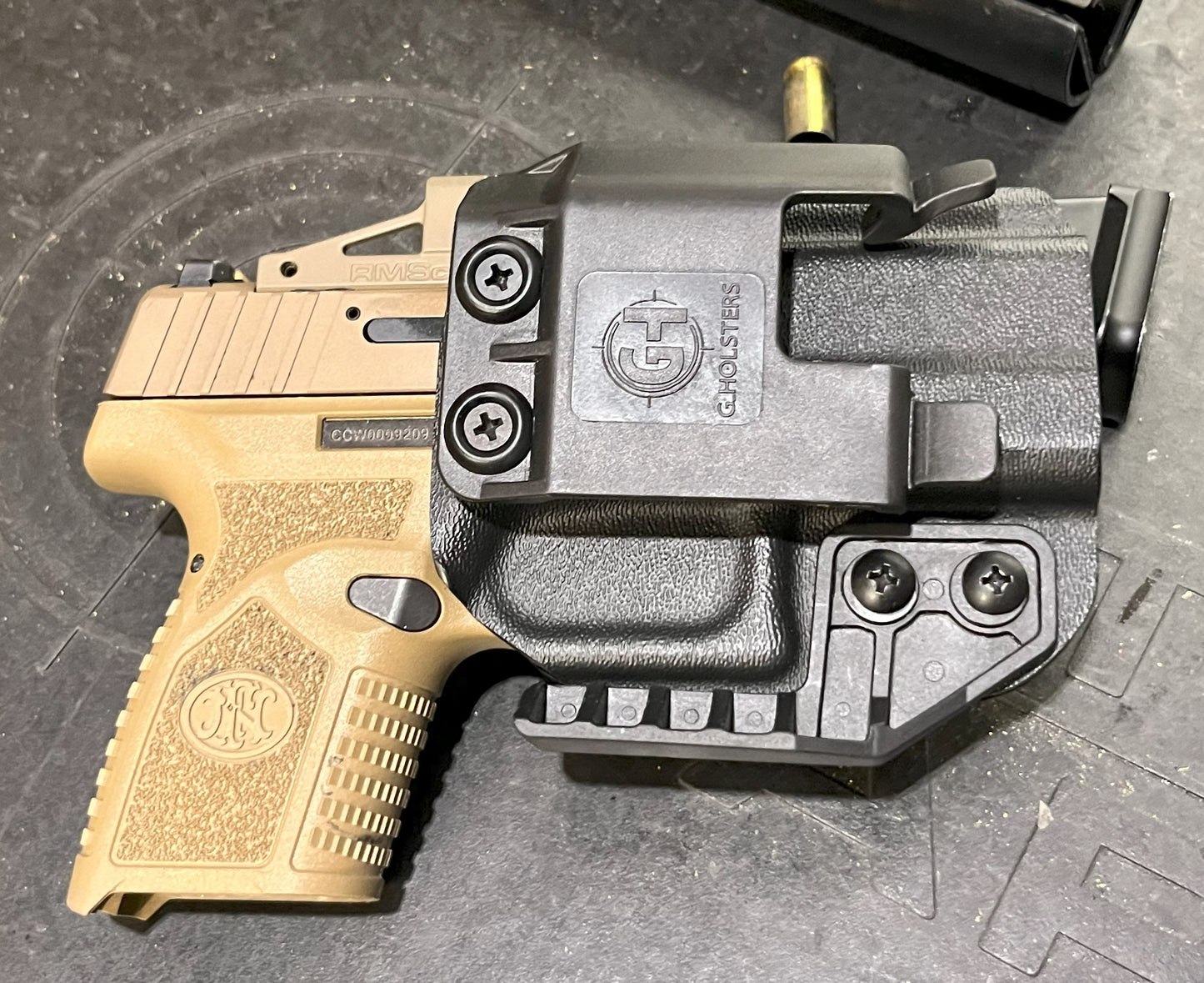 FN - IWB - RIGHT - BLACK