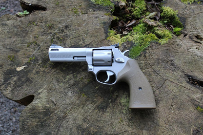 Bold Grip Classic Multiframe Revolver Grip, Compatible with Taurus Large Frame Models, Black
