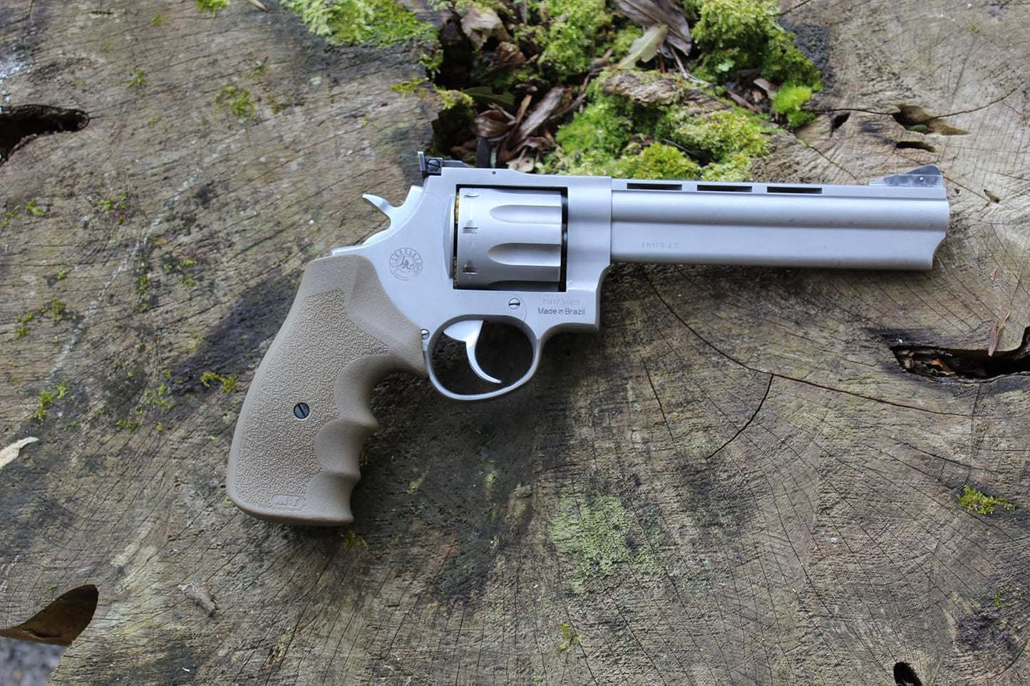 Bold Grip EDC Multiframe Revolver Grip, Fits Taurus Large Frame Models
