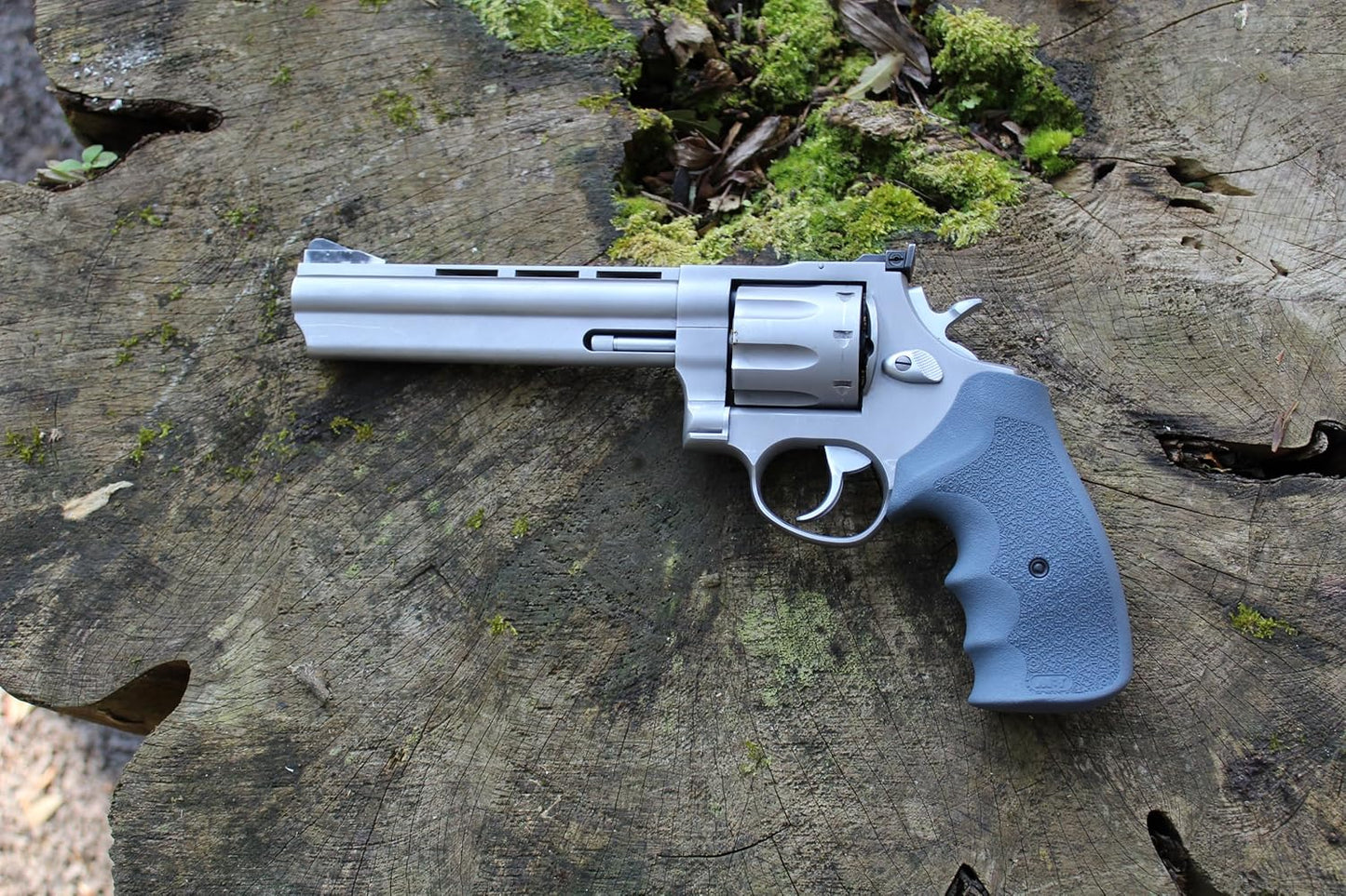 Bold Grip EDC Multiframe Revolver Grip, Fits Taurus Large Frame Models